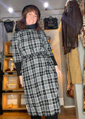 1950s Blk/Gry/Orange Plaid Pan Collar Dress      w36