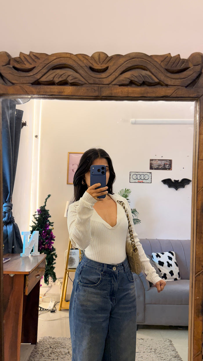 72 cute  Top 34-36 bust