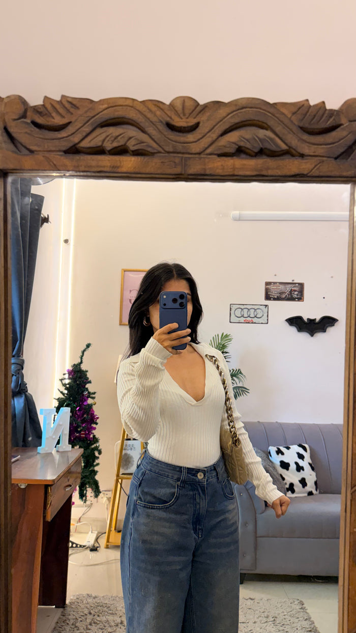 72 cute  Top 34-36 bust