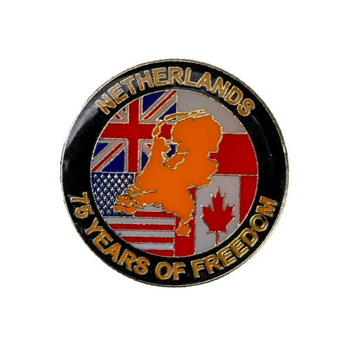 "75 Years of Freedom" in the Netherlands Badge, Item 2 - Army & Outdoors - Flags, Badges & Insignia