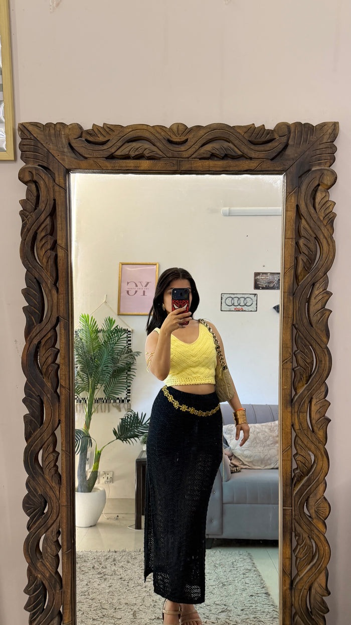 79 crochet skirt 26-28w/35L