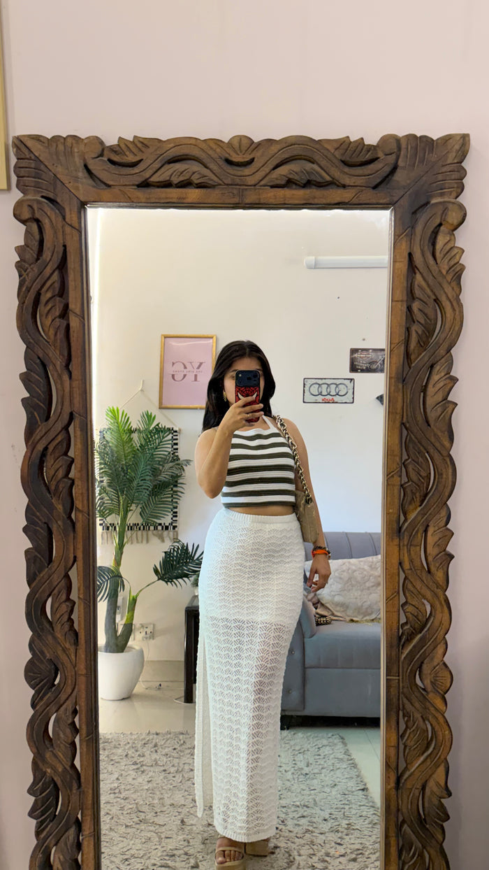 83 crochet skirt 28-32w/41L