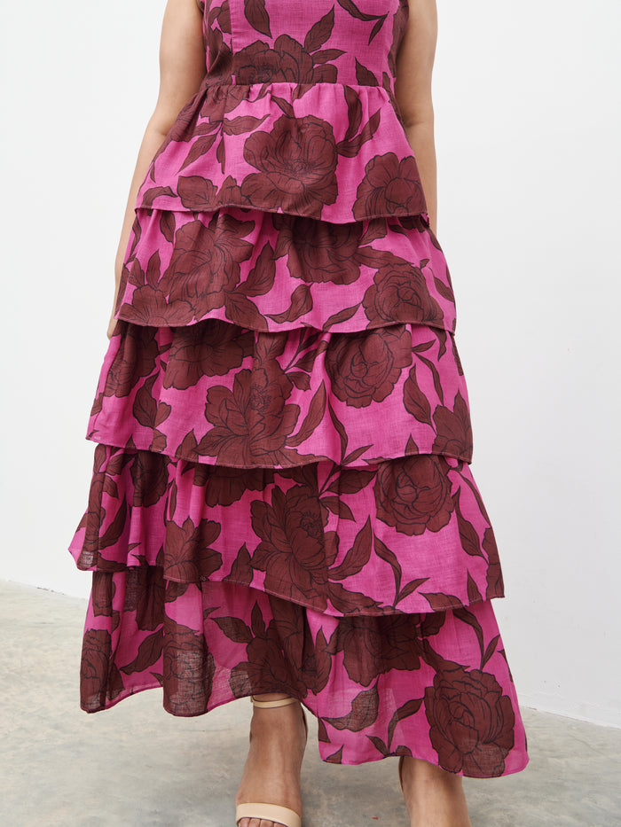Souki Is 5'8" & Wears Size UK 18|Aalyiah Square Neck Ruffle Midaxi Dress Curve - Brown and Fuchsia Floral