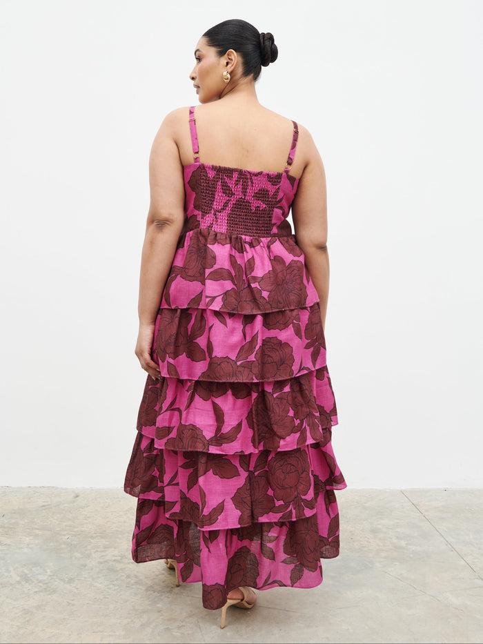 Souki Is 5'8" & Wears Size UK 18|Aalyiah Square Neck Ruffle Midaxi Dress Curve - Brown and Fuchsia Floral