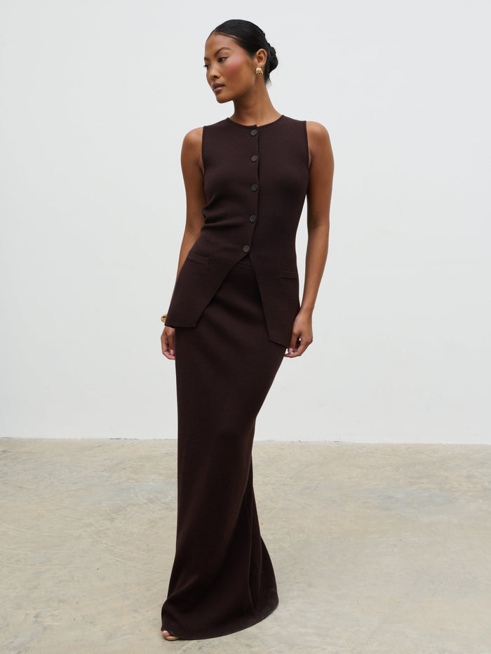 Elle Is 5'3" & Wears Size UK XS|Alba Knit Maxi Skirt - Chocolate