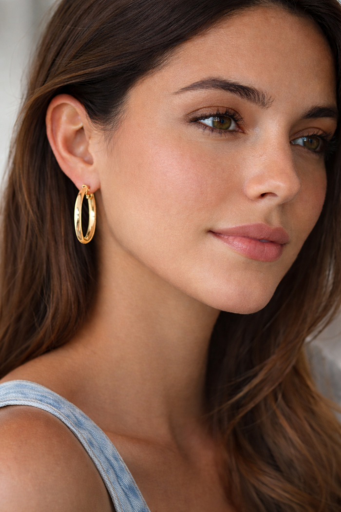 Belle Hoop Earrings - Gold