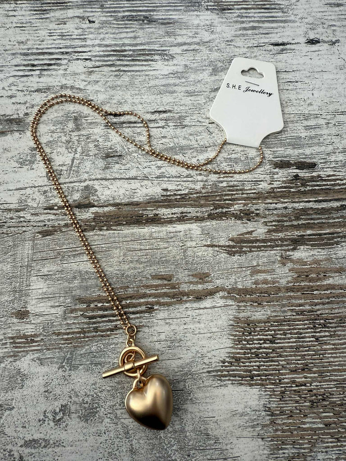 Bold Heart Necklace - Gold