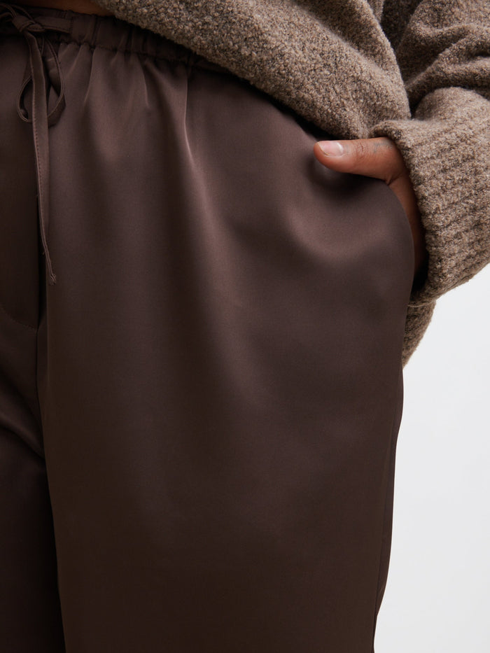 Souki Is 5'8" & Wears Size UK 18|Breya Satin Drawstring Trousers Curve - Chocolate Brown