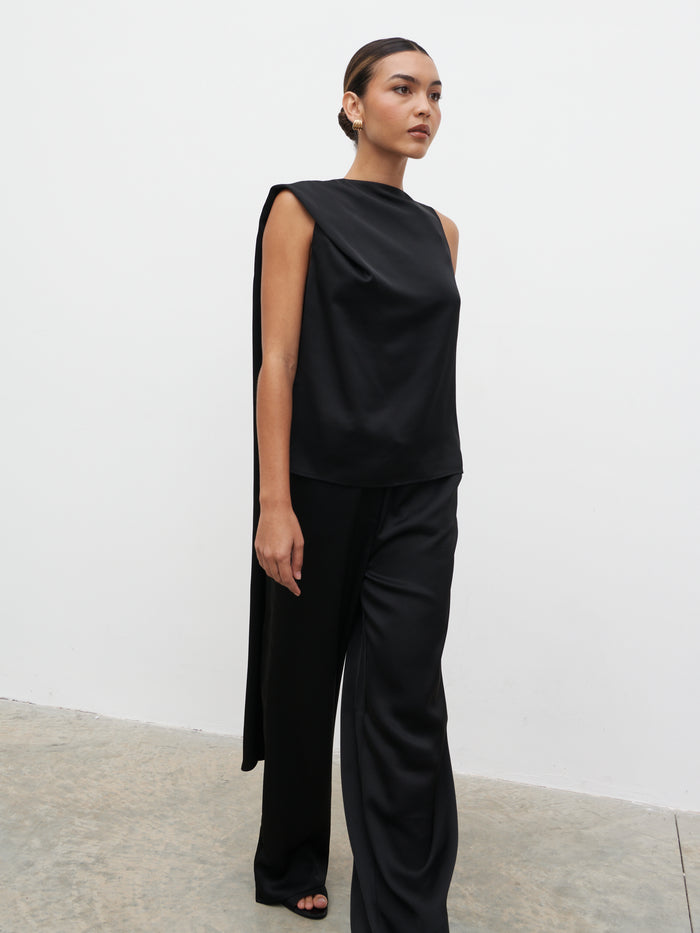 Lana is 5.9.5" & Wears Size UK 8|Breya Scarf Satin Top - Black