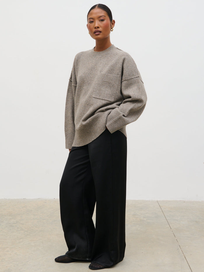 Elle Is 5'3" & Wears Size UK XS|Bronte Pocket Knit Jumper - Greige