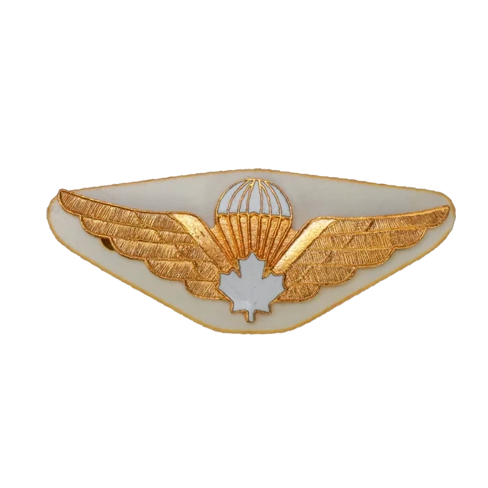 Canadian Army Parachutist Jump Position Badge - Canadian Army Surplus - Flags, Badges & Insignia