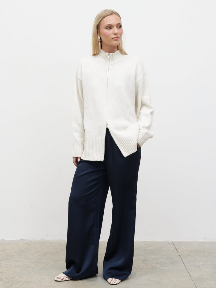 Honor is 5'4" & Wears Size UK S|Claudia Double Ended Zip Knit Cardigan - Cream
