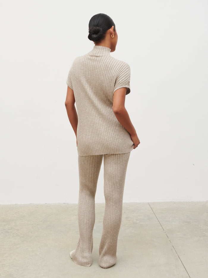 Elle Is 5'3" & Wears Size UK XS|Dionne Short Sleeve Knit Top - Taupe Marl