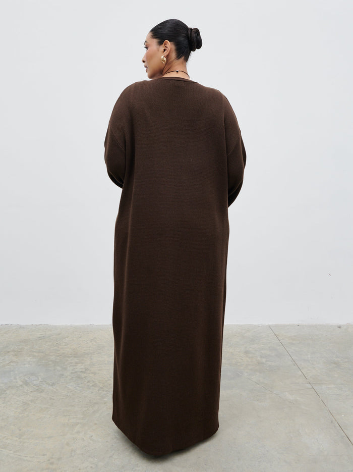 Souki Is 5'8" & Wears Size UK XL|Dora Maxi Knit Cardigan Curve - Chocolate Brown