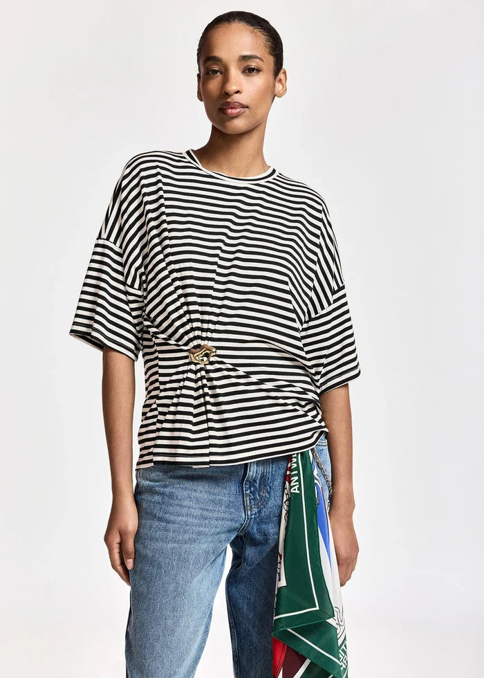 Essentiel Kriss Striped T-Shirt W/Brooch Black