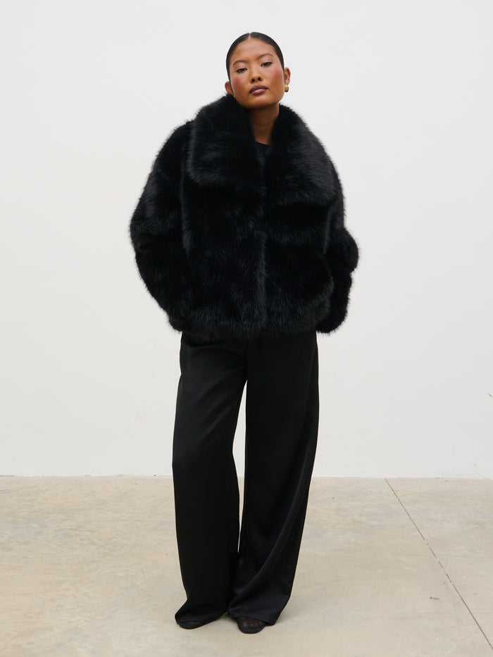 Elle Is 5'3" & Wears Size UK XS|Ettalie Short Faux Fur Coat - Black