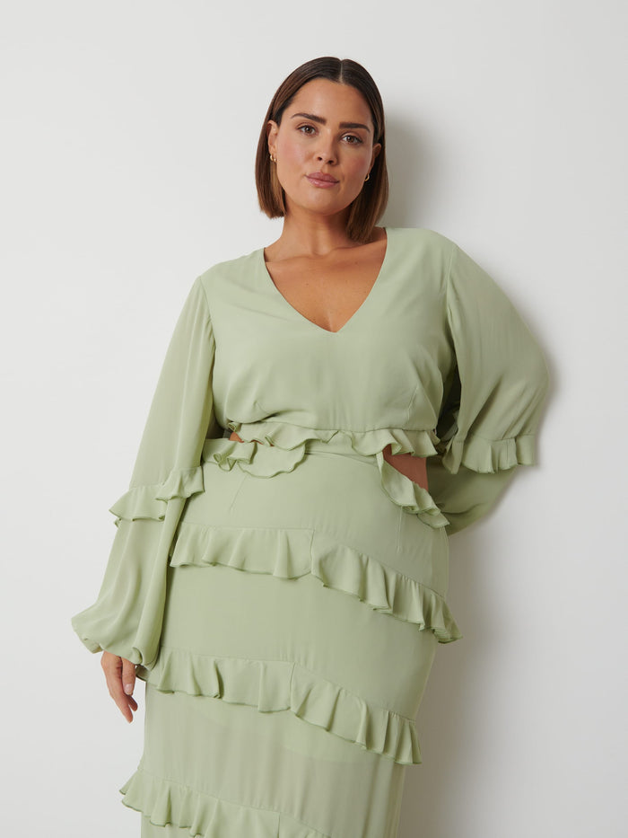 Rafaela Is 5'9" & Wears Size UK 18|Evie Ruffle Maxi Dress Curve - Sage