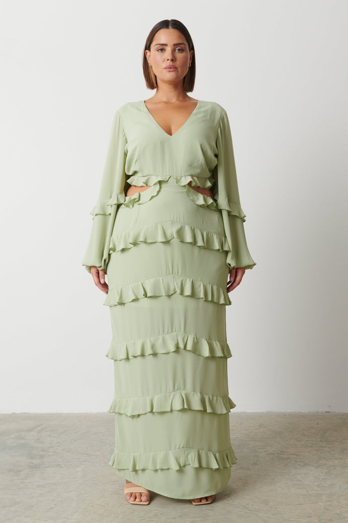 Rafaela Is 5'9" & Wears Size UK 18|Evie Ruffle Maxi Dress Curve - Sage
