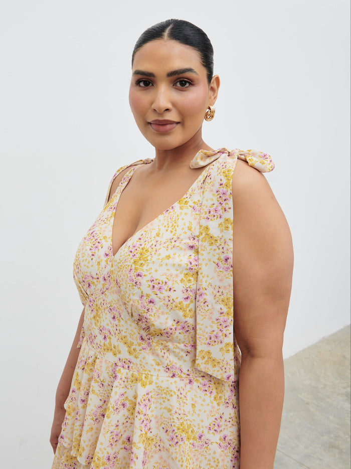 Souki Is 5'8" & Wears Size UK 18|Fiore Tie Ruffle Midaxi Dress Curve - Ditsy Floral