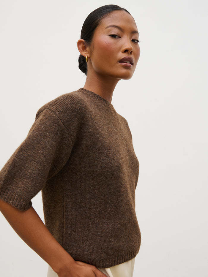 Elle Is 5'3" & Wears Size UK XS|Gisella Short Sleeve Knit Top - Brown