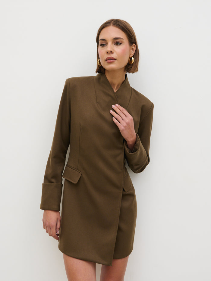 Soni Is 5'9" & Wears Size UK 6|Iris Blazer Mini Dress - Khaki Brown