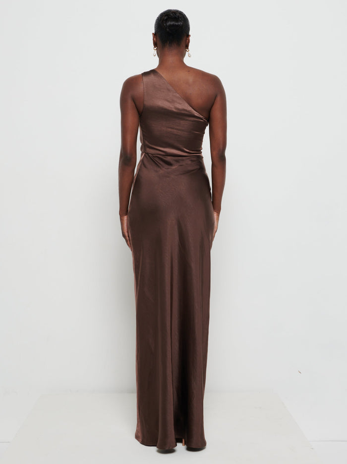Aurelia is 5'9" & Wears Size UK 8|Juliet Ruched Maxi Bridesmaid Dress - Chocolate
