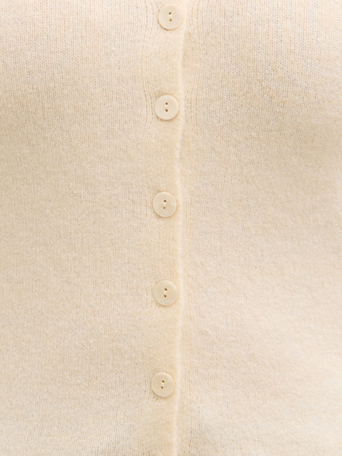 Souki Is 5'8" & Wears Size UK XL|Kyle Fitted Knit Cardigan Curve - Oyster