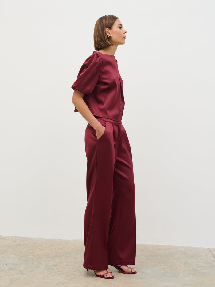 Soni Is 5'9" & Wears Size UK 6|Lorah Puff Sleeve Bonded Satin Top - Wine