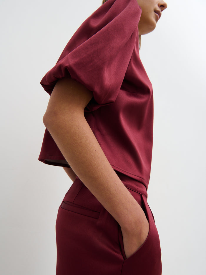 Soni Is 5'9" & Wears Size UK 6|Lorah Puff Sleeve Bonded Satin Top - Wine