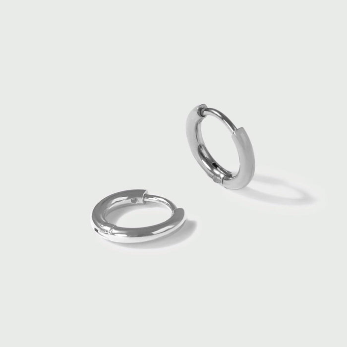 LUXE Huggie Hoop Earrings - Silver