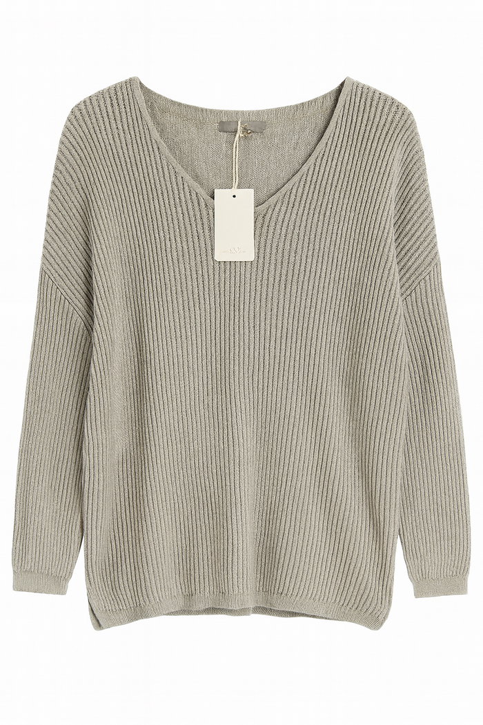 BTG_FLATLAY_CANDIDATE | luxe-layers-sweater-taupe