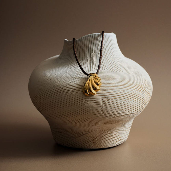 LUXE Shell Pendant Cord Necklace