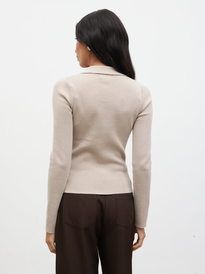 Lygia Is 5'9" & Wears Size UK S|Marione Button Down Knit Polo Top - Beige