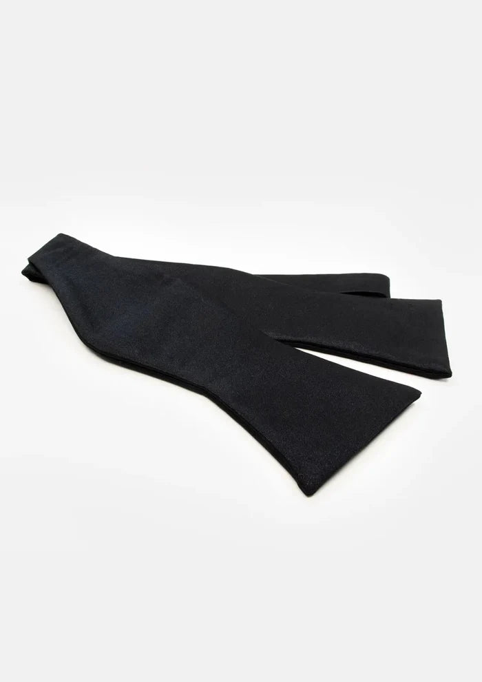 Matching Bowtie & Pocket Square - SARTORO