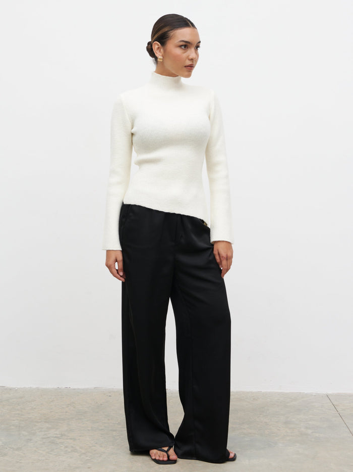 Lana is 5.9.5" & Wears Size UK S|Odyssey A-Line Knit Jumper - Cream