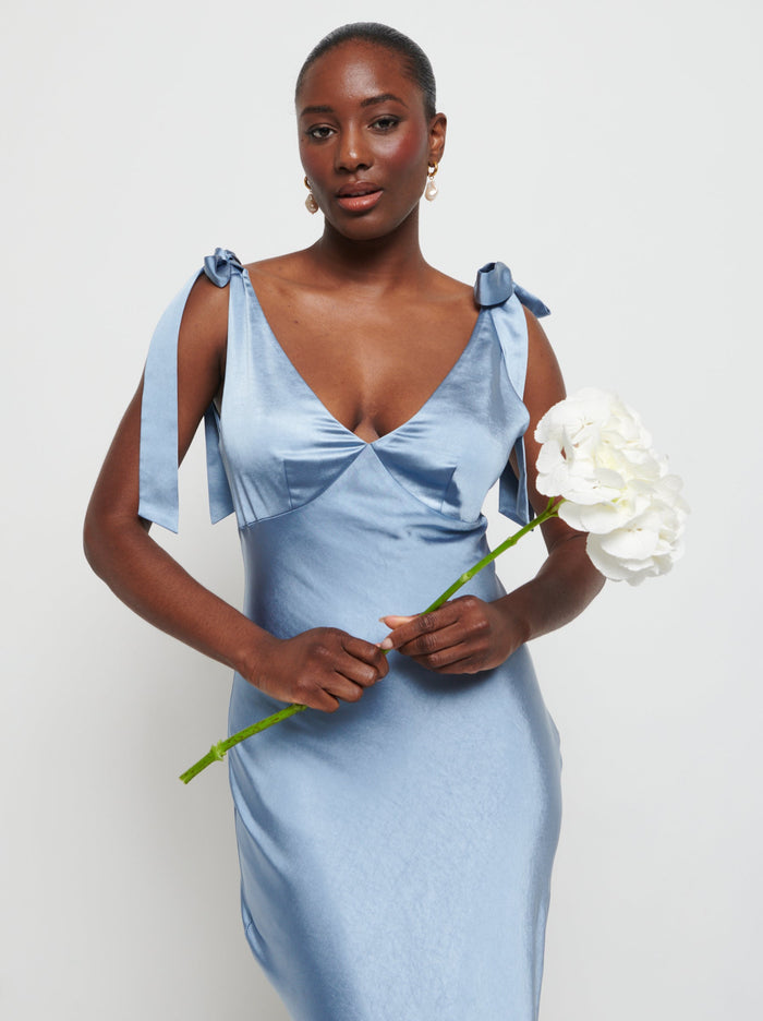 Aurelia is 5'9" & Wears Size UK 8|Piper Tie Maxi Bridesmaid Dress - Dusty Blue
