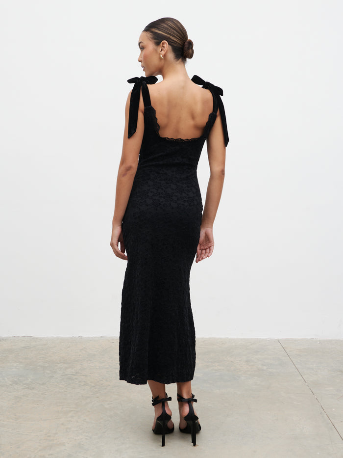 Lana is 5.9.5" & Wears Size UK 8|Serephina Lace Midaxi Dress - Black