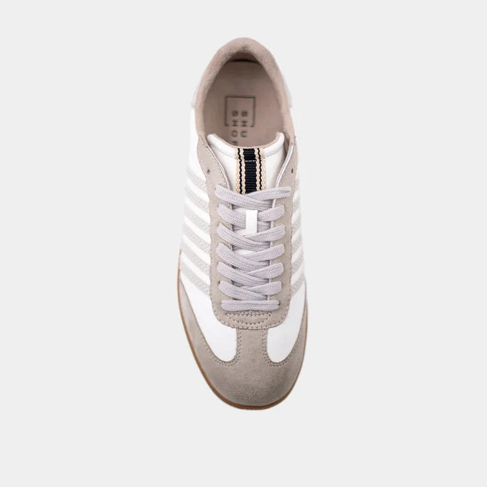women's casual sneakers