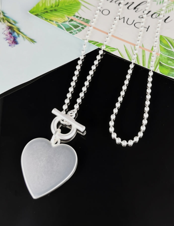Smooth Heart Necklace - Silver