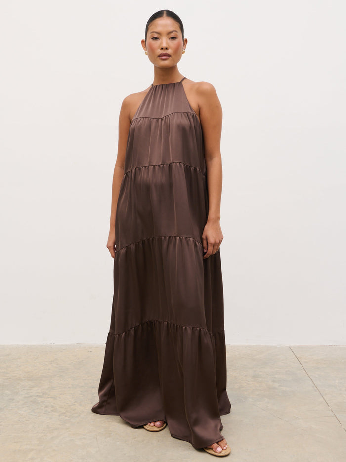 Elle Is 5'3" & Wears Size UK 6|Story Contrast Maxi Day Dress - Brown