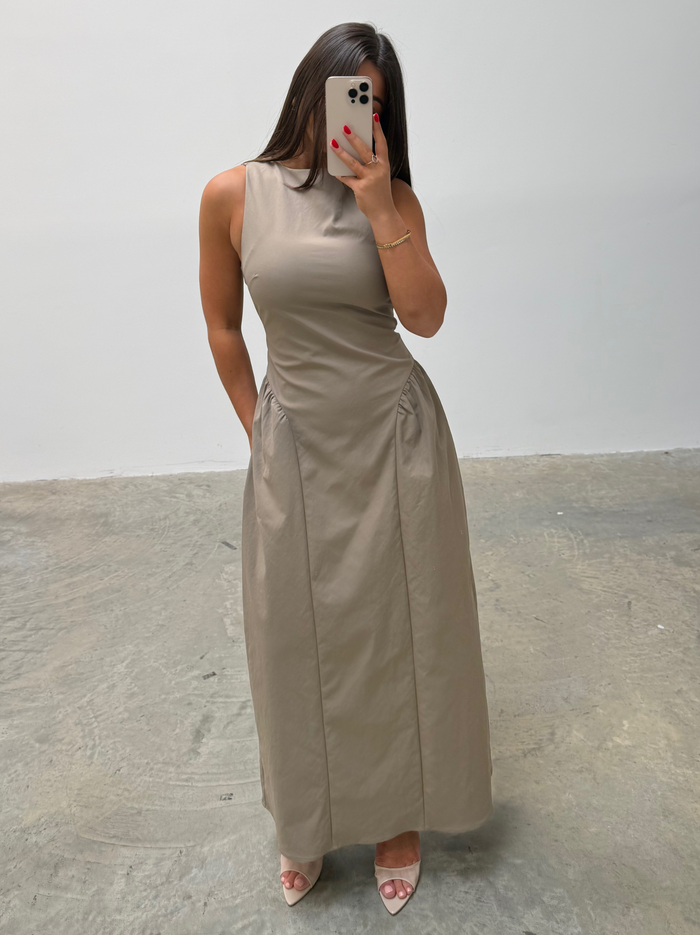 Lana is 5'9.5" & Wears Size UK 8|Sylvie Slash Neck Midaxi Dress - Taupe