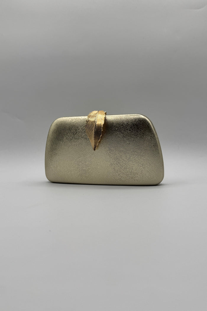 Tres Chic Clutch Gold