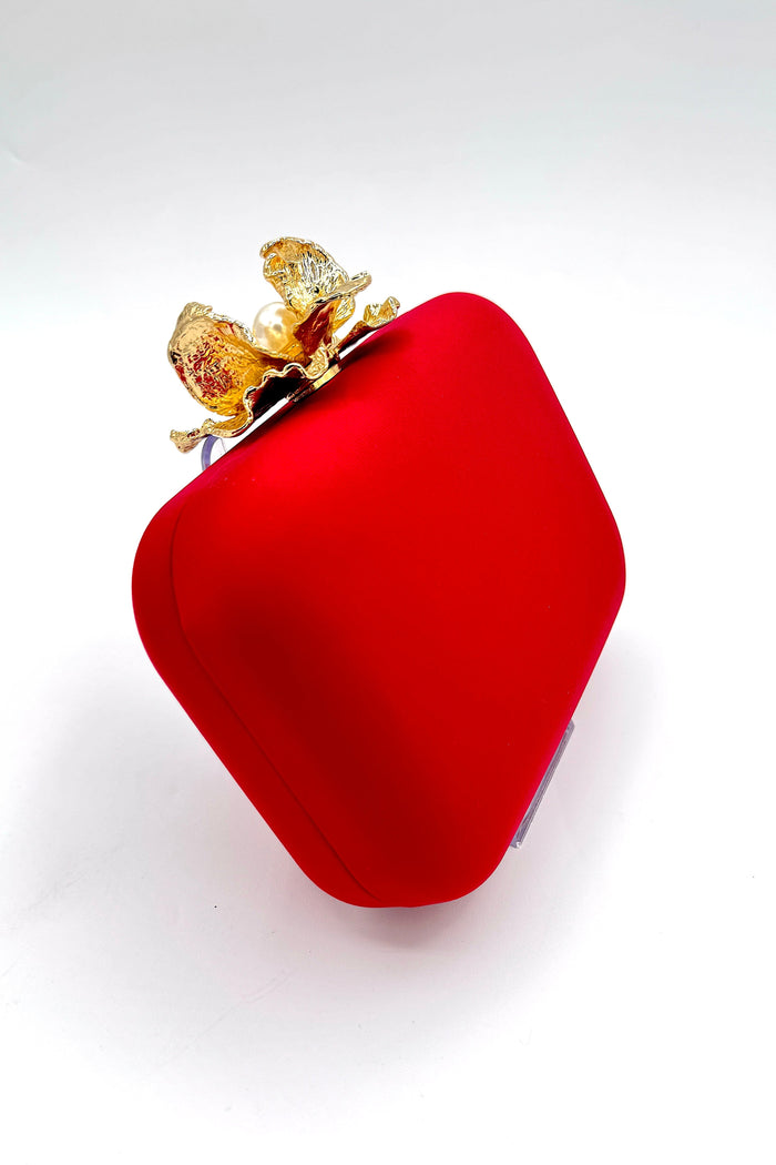 Tres Chic Flower Clutch - Red