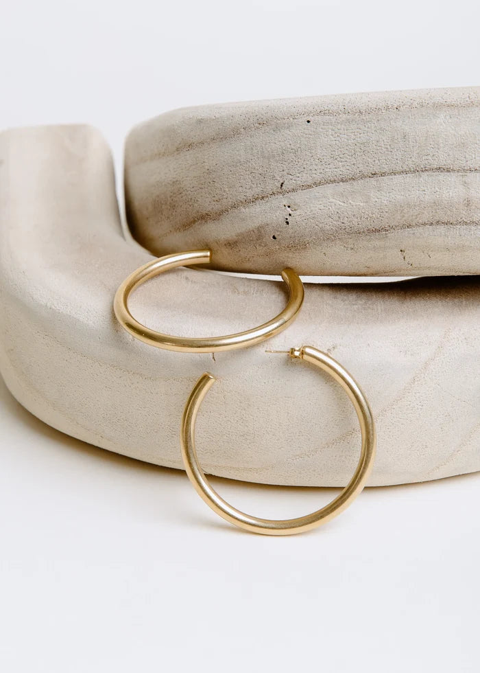 vincent vanna large hoops
