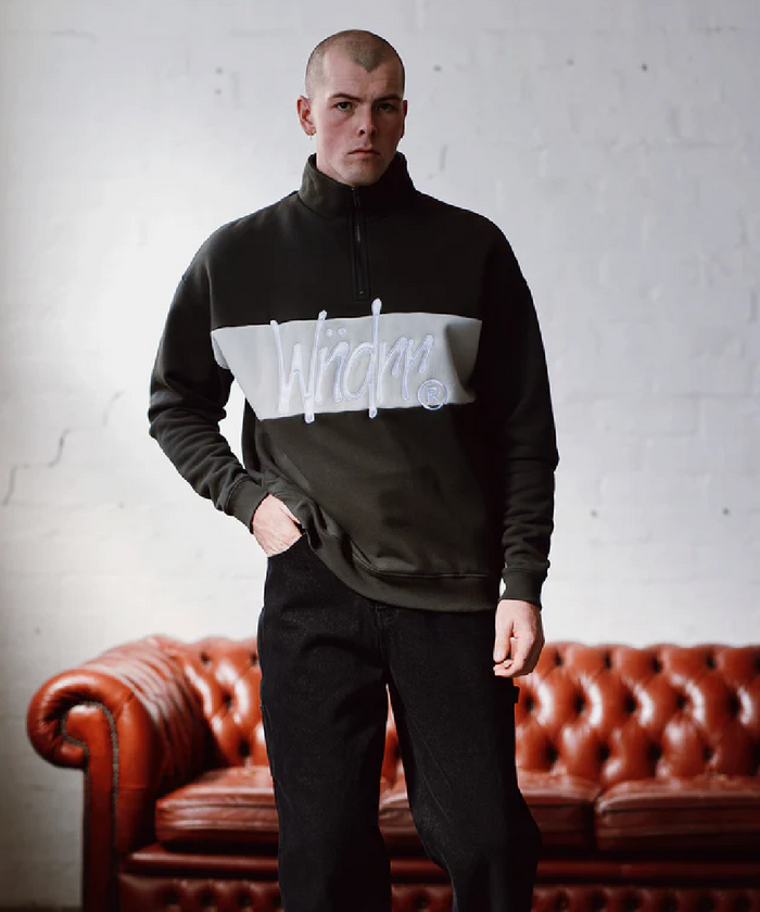 WNDRR STARTER PANEL 1/4 ZIP SWEAT (INK)