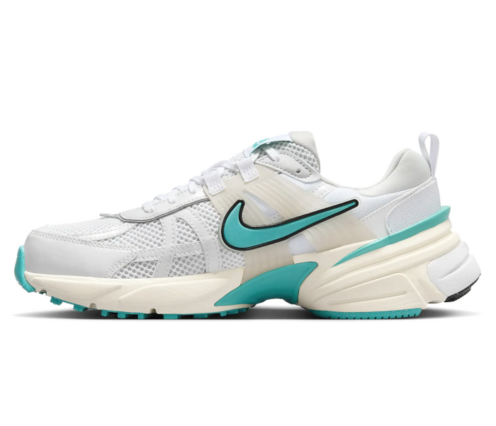Women’s Nike V2K Run (White/Cream Blue)
