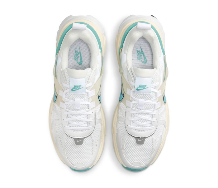 Women’s Nike V2K Run (White/Cream Blue)