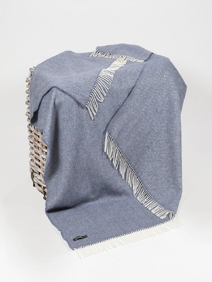 wool_and_cashmere_dusty_blue_herringbone_2_bbb052d4-d2bc-41ad-bb49-4a8735c09f37.jpg