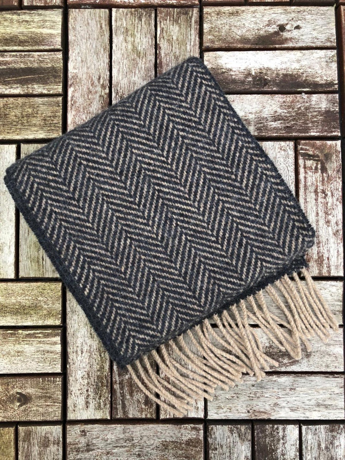 john_hanly_charcoal_beige_1_ab9b94ba-a760-4dfd-9a90-f514a28f39e2.jpg